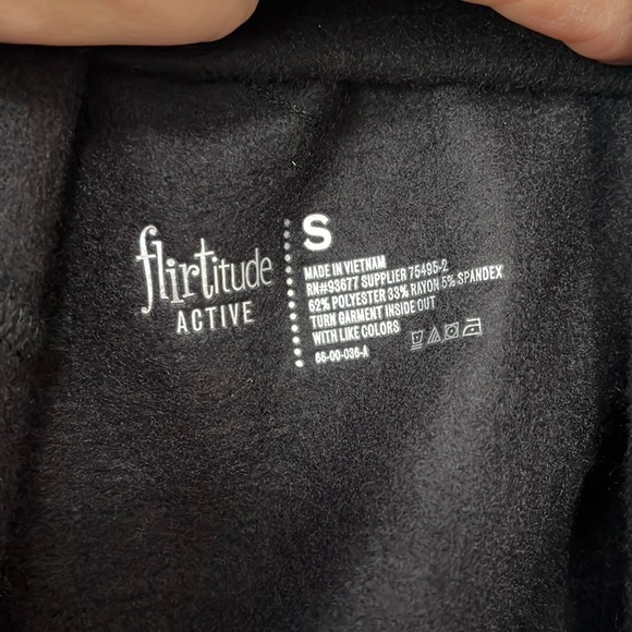 Flirtitude Active wear Black Polar Fleece Starry Night Scoop Neck Sweatshirt - Picture 2 of 4